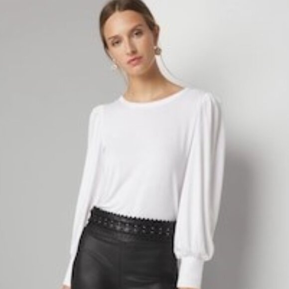 White House Black Market Tops - 🔥Host Pick🔥WHBM White Jewel Neck Long Sleeved Tee Size XXS
